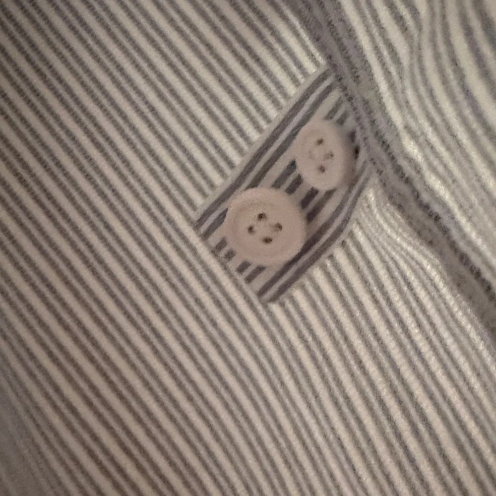 LULULEMON New Venture Classic Fit button up Shirt Blue Stripe - Picture 7 of 8